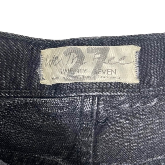 Free People Lasso Denim Short Faded Black Button Fly Fray Hem NWT - Picture 8 of 12